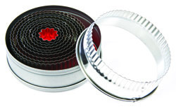 Vogue Round Fluted Pastry Cutter Set (Pack of 11)